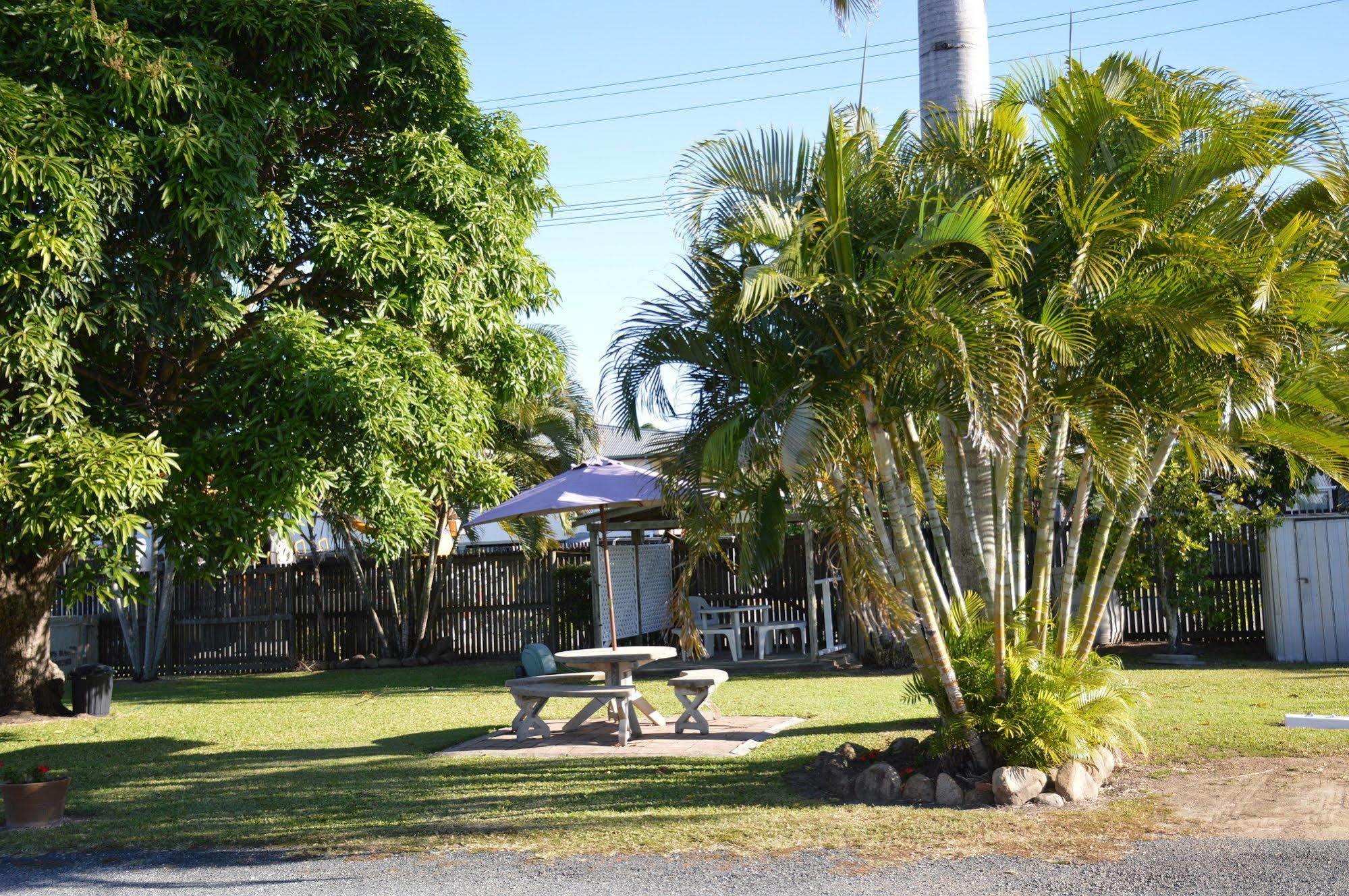 Rover Holiday Units Mackay Exteriér fotografie
